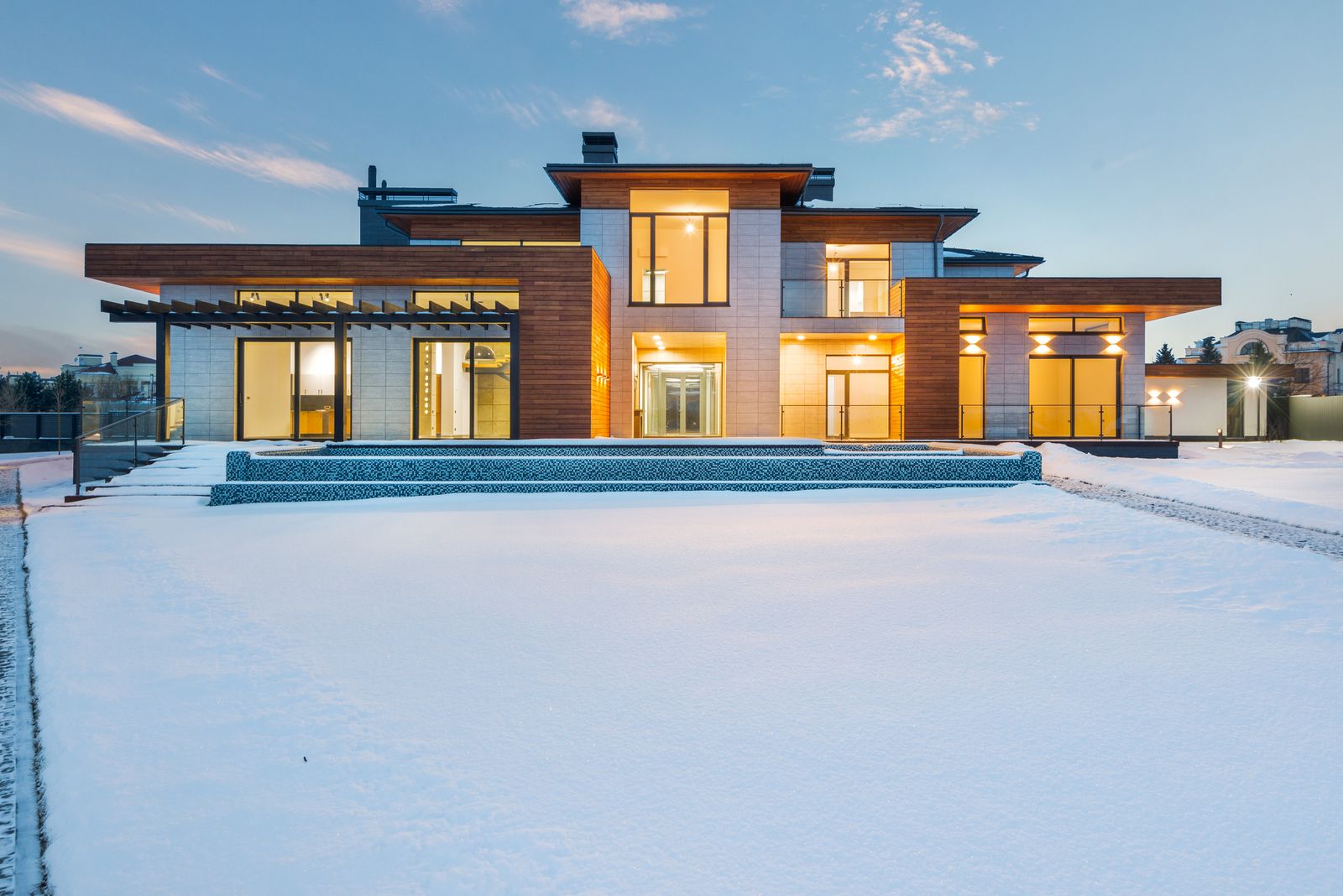 2295 Banner Avenue, Summerland