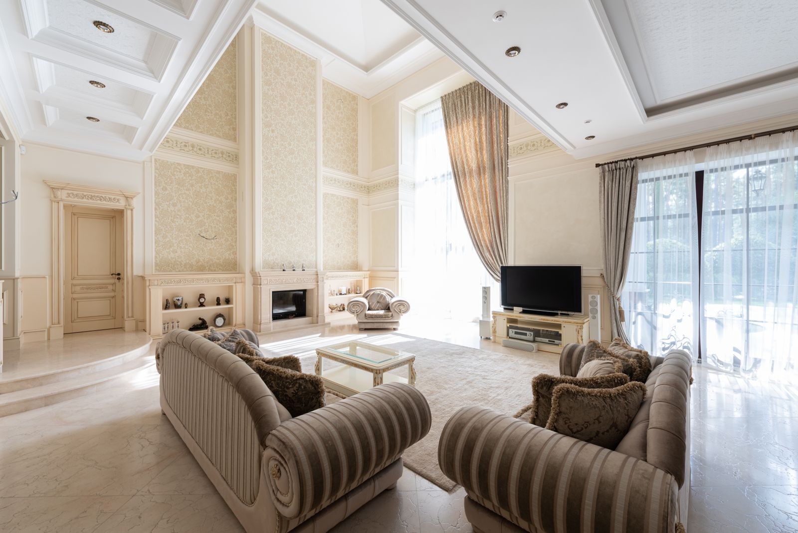 Casa del Mar: living room