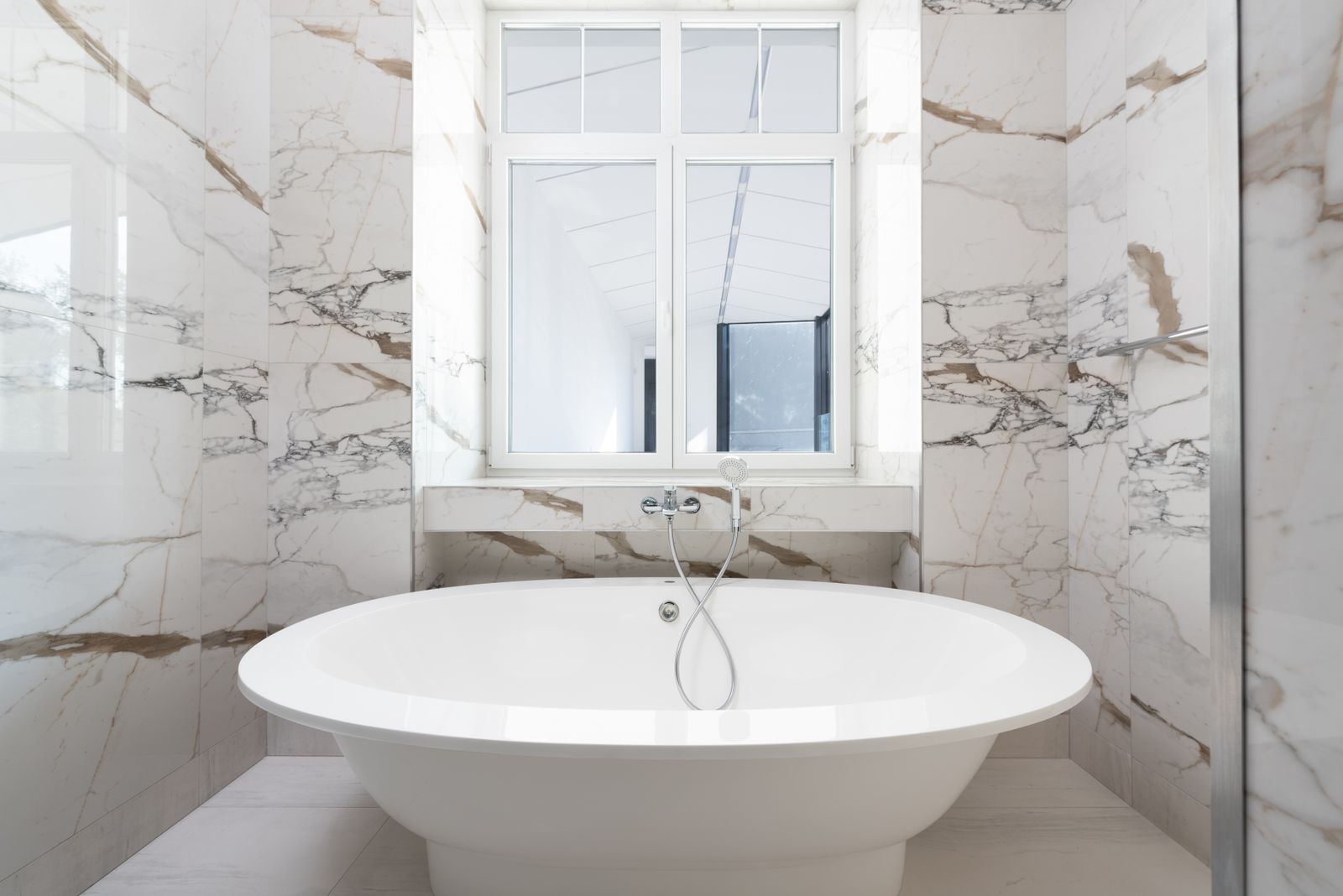 Casa del Mar: bath